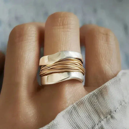 Silberring mit Golddraht