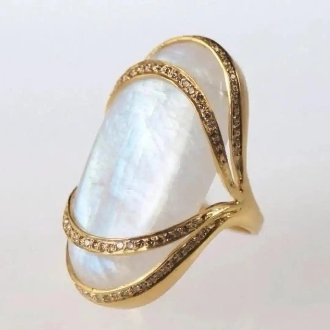 Vintage Weißopal goldener Ring