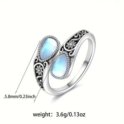 Eleganter Ring mit Mondstein Blüte